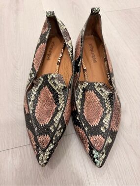 Jeffrey Campbell Pikwad‎ Snake Print Pointed Toe Loafers Wood Heel Size 8
